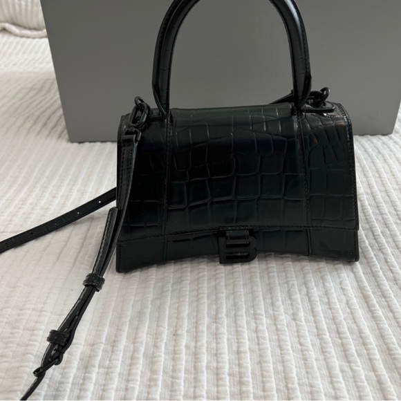 Authentic Balenciaga black hourglass top handle size small - Picture 3 of 8